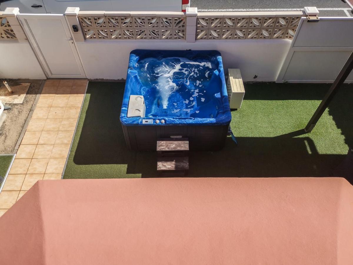 הוילה לה אוליבה Aeren House מראה חיצוני תמונה